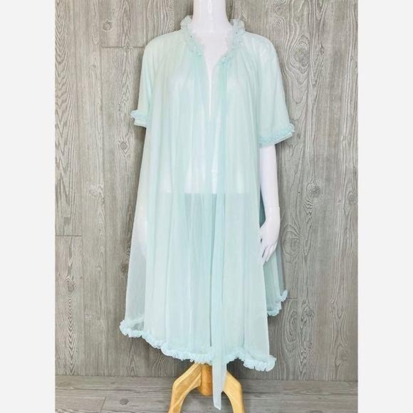 Vintage 1960s St Michaels lingerie mrs maisel style sheer ruffle nightgown robe